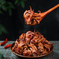 麻辣鱿鱼须罐头即食鱿鱼头鱿鱼丝片